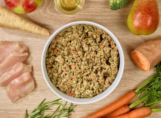 Frische Zutaten für echtes Hundefutter